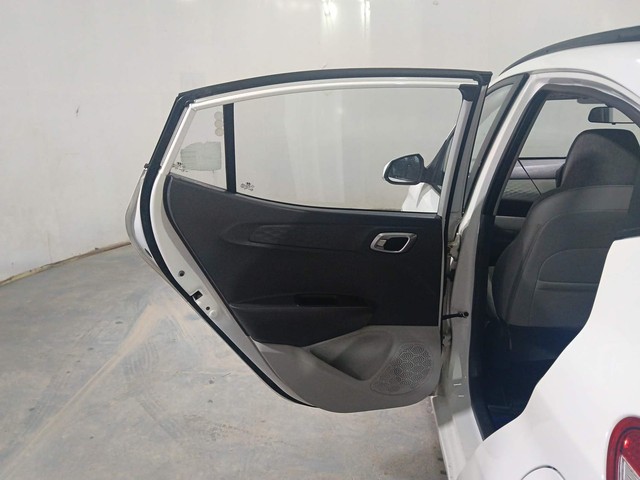 Second-hand 2022 Hyundai Grand i10 1.2 Kappa Sportz BSIV for sale in Kochi-23