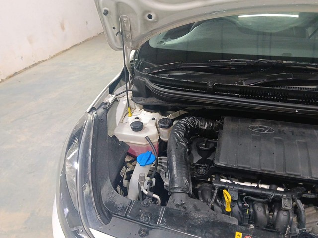 Second-hand 2022 Hyundai Grand i10 1.2 Kappa Sportz BSIV for sale in Kochi-28