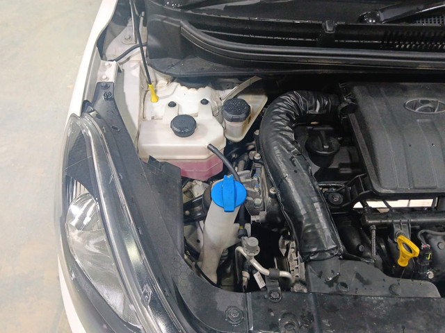 Second-hand 2022 Hyundai Grand i10 1.2 Kappa Sportz BSIV for sale in Kochi-39