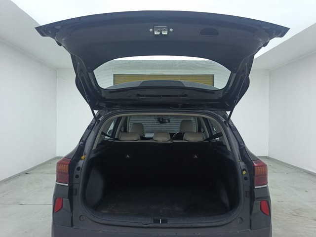 Second-hand 2019 Kia Seltos GTX Plus for sale in Visakhapatnam-28