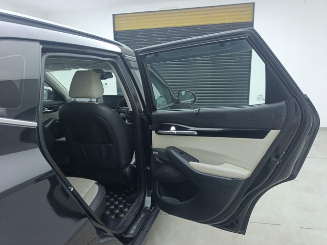 Second-hand 2019 Kia Seltos GTX Plus for sale in Visakhapatnam-33