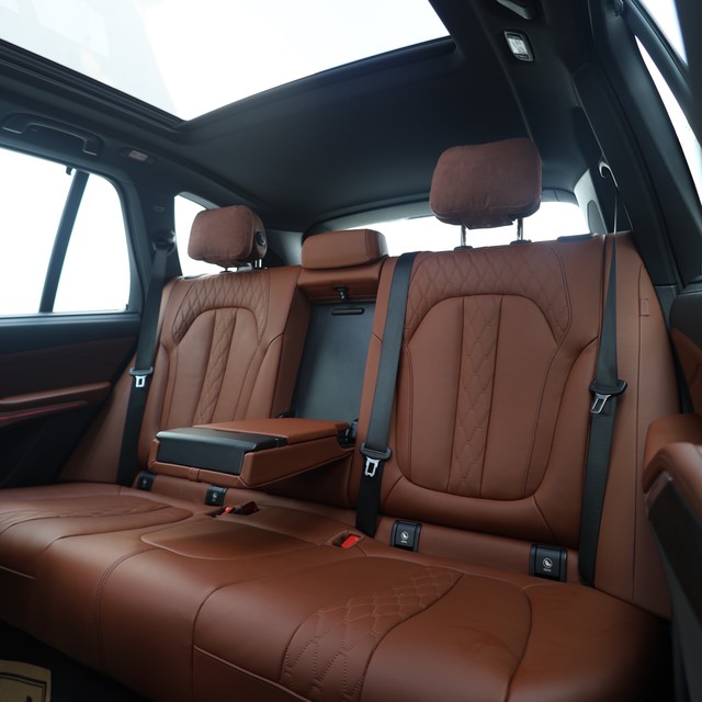 Second-hand 2024 BMW X5 xDrive40i M Sport for sale in New Delhi-6