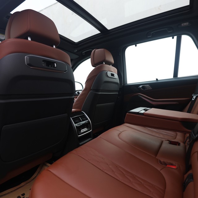 Second-hand 2024 BMW X5 xDrive40i M Sport for sale in New Delhi-7