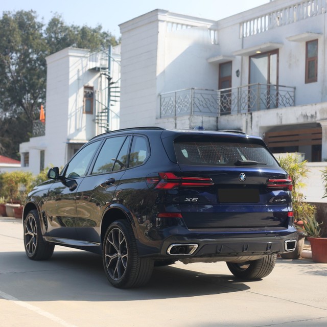 Second-hand 2024 BMW X5 xDrive40i M Sport for sale in New Delhi-3