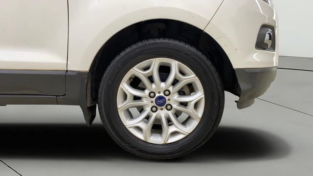 Second-hand 2017 Ford Ecosport 1.5 Ti VCT AT Titanium BSIV for sale in Thane-24