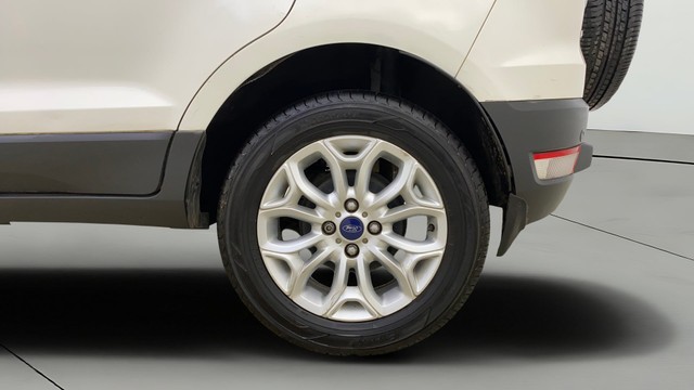 Second-hand 2017 Ford Ecosport 1.5 Ti VCT AT Titanium BSIV for sale in Thane-27