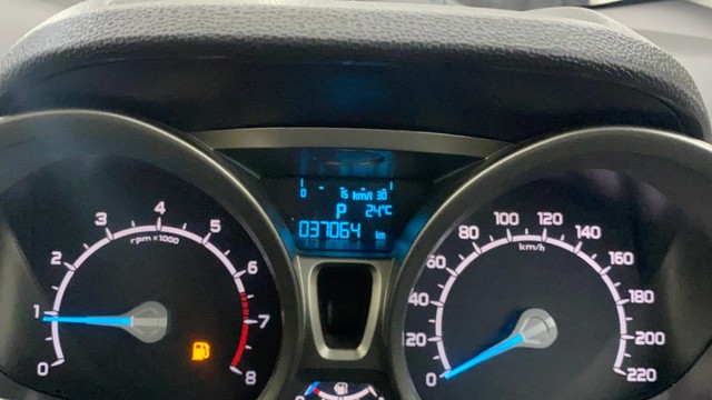 Second-hand 2017 Ford Ecosport 1.5 Ti VCT AT Titanium BSIV for sale in Thane-11