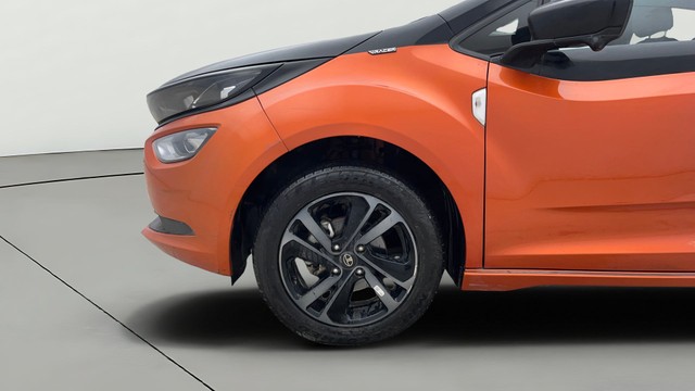 Second-hand 2024 Tata Altroz Racer R3 for sale in Noida-26