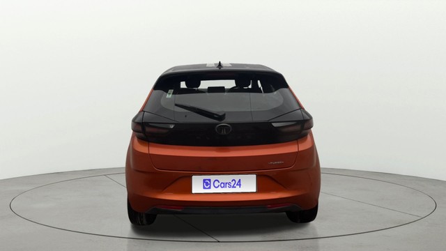 Second-hand 2024 Tata Altroz Racer R3 for sale in Noida-3