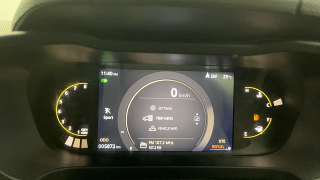 Second-hand 2024 Tata Altroz Racer R3 for sale in Noida-11