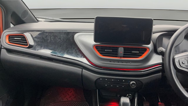 Second-hand 2024 Tata Altroz Racer R3 for sale in Noida-22