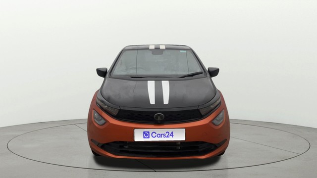 Second-hand 2024 Tata Altroz Racer R3 for sale in Noida-7