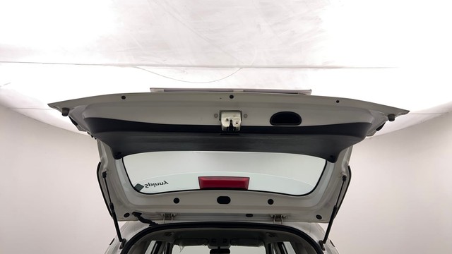 Second-hand 2022 Kia Carens Prestige Plus Diesel for sale in Chandigarh-23