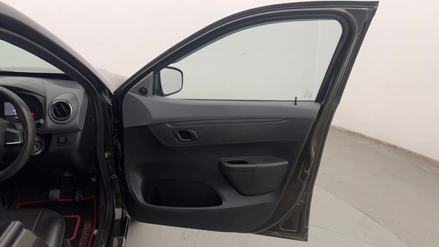 Second-hand 2021 Renault KWID 1.0 RXT AMT Opt for sale in Chandigarh-16