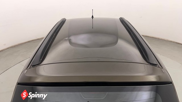 Second-hand 2021 Renault KWID 1.0 RXT AMT Opt for sale in Chandigarh-22