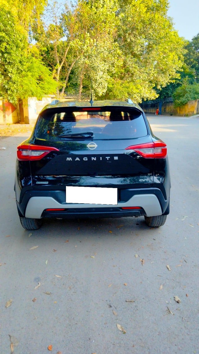 Nissan Magnite Turbo CVT XV Executive BSVI Second-hand 2022 Nissan Magnite Turbo CVT XV Executive BSVI for sale in New Delhi-2