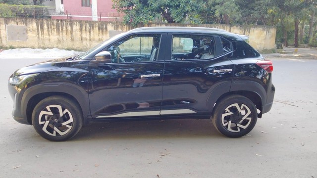 Nissan Magnite Turbo CVT XV Executive BSVI Second-hand 2022 Nissan Magnite Turbo CVT XV Executive BSVI for sale in New Delhi-4