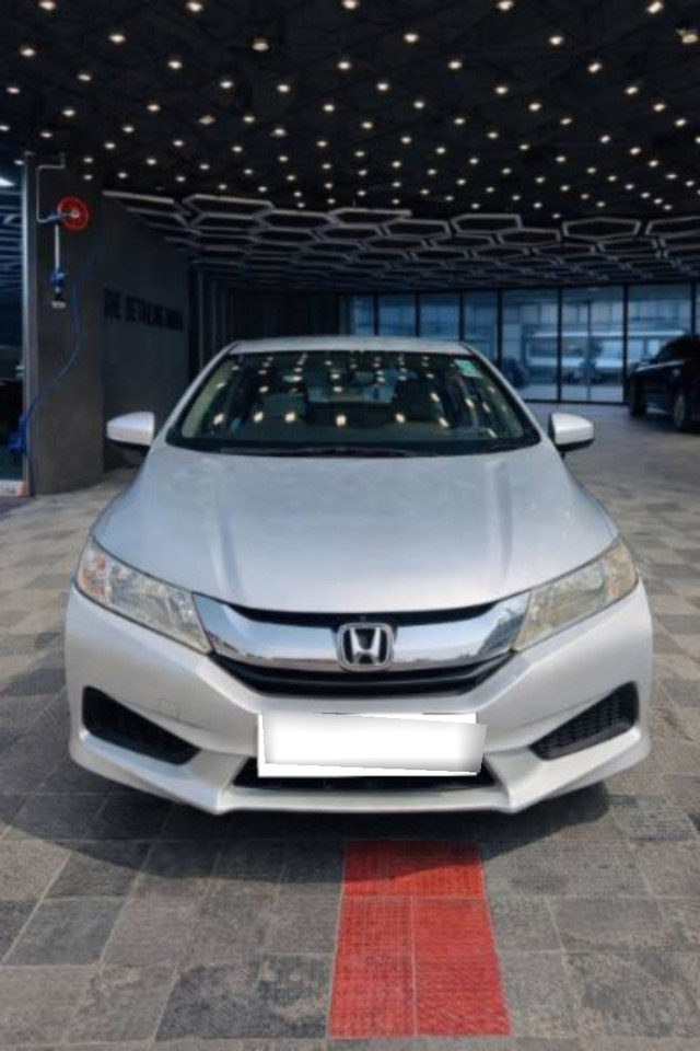 Second-hand 2014 Honda City i DTEC SV for sale in Katwa-2