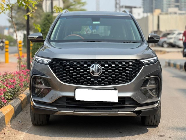 Second-hand 2022 MG Hector Plus Select Diesel MT 7 STR for sale in Hyderabad-6