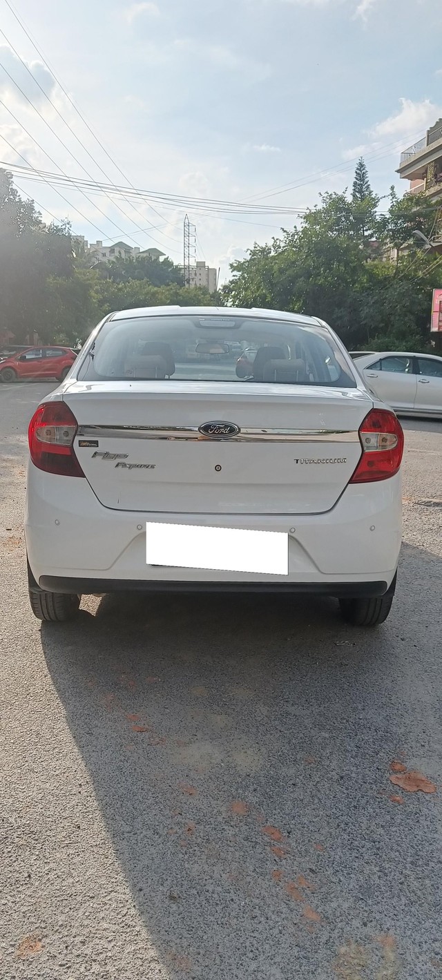 Second-hand 2018 Ford Aspire 1.2 Ti-VCT Titanium for sale in Bangalore-5
