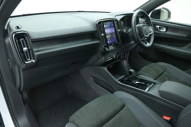 Second-hand 2024 Volvo EC40 E80 for sale in Gurgaon-15