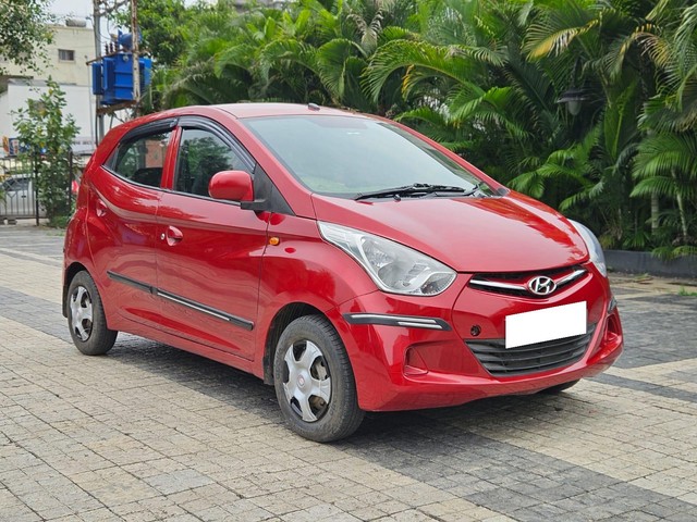 Second-hand 2014 Hyundai EON Era Plus for sale in Pune-4