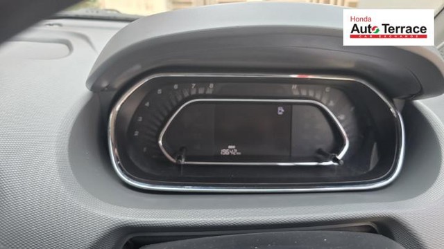 Second-hand 2021 Tata Tigor XZA for sale in Kozhikode-4