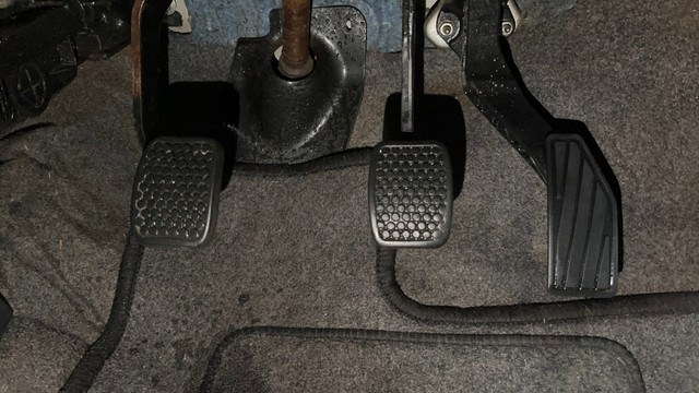 Second-hand 2019 Maruti Alto 800 LXI for sale in Noida-14