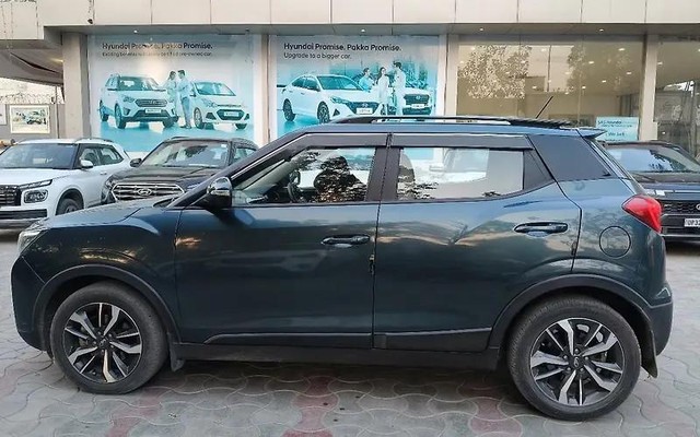 Mahindra XUV300 W8 AMT Optional Diesel BSVI Second-hand 2022 Mahindra XUV300 W8 AMT Optional Diesel BSVI for sale in Lucknow-3