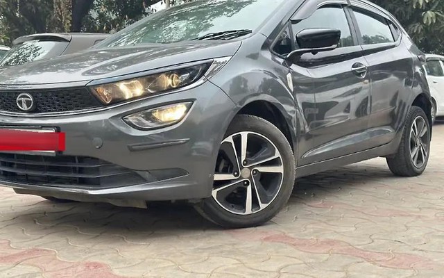 Tata Altroz XZ BSVI Second-hand 2022 Tata Altroz XZ BSVI for sale in Lucknow-0