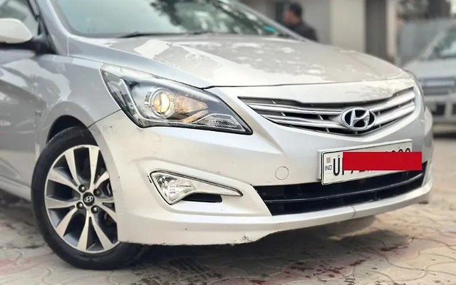 Second-hand 2016 Hyundai Verna 1.6 CRDi SX for sale in Lucknow-5