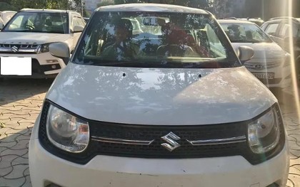 Second-hand 2017 Maruti Suzuki Ignis 1.2 AMT Delta BSIV for sale in Lucknow
