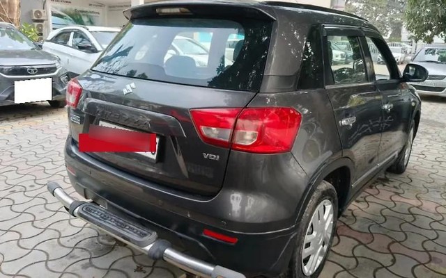 Second-hand 2018 Maruti Suzuki Vitara Brezza VDi for sale in Lucknow-6