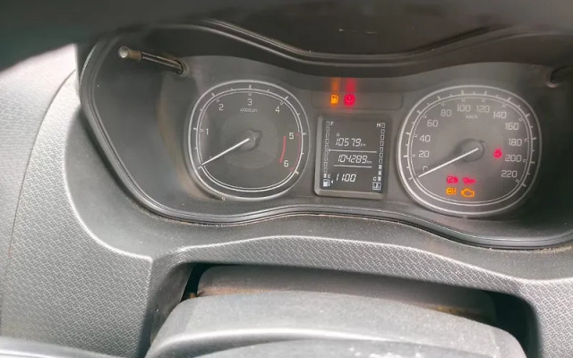 Maruti Suzuki Vitara Brezza VDi Second-hand 2017 Maruti Suzuki Vitara Brezza VDi for sale in Lucknow-4