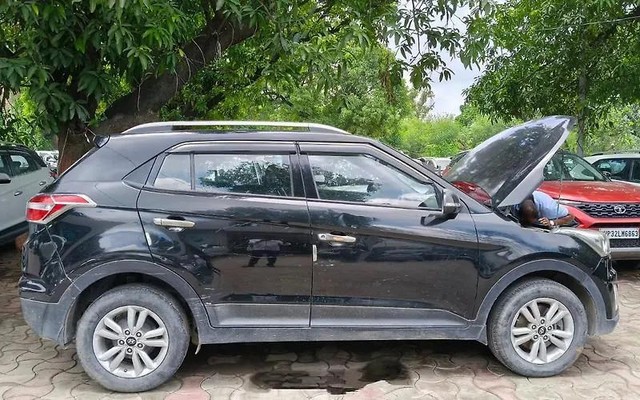 Second-hand 2016 Hyundai Creta 1.4 CRDi S for sale in Lucknow-6