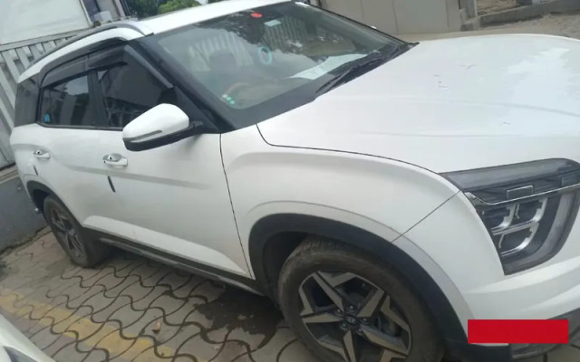 Hyundai Alcazar 1.5 Signature (O) 7-Seater Diesel AT Second-hand 2022 Hyundai Alcazar 1.5 Signature (O) 7-Seater Diesel AT for sale in Lucknow-0