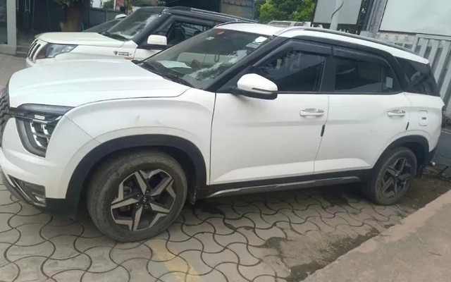 Hyundai Alcazar 1.5 Signature (O) 7-Seater Diesel AT Second-hand 2022 Hyundai Alcazar 1.5 Signature (O) 7-Seater Diesel AT for sale in Lucknow-4