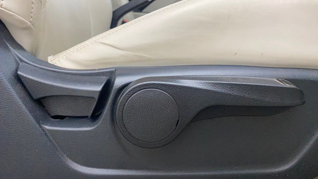 Second-hand 2021 Mahindra XUV300 W8 BSVI for sale in Bangalore-18