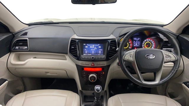 Second-hand 2021 Mahindra XUV300 W8 BSVI for sale in Bangalore-10