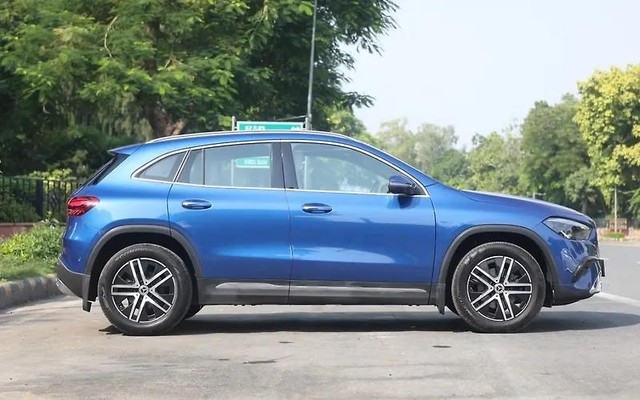 Second-hand 2025 Mercedes-Benz GLA 200 for sale in New Delhi-1