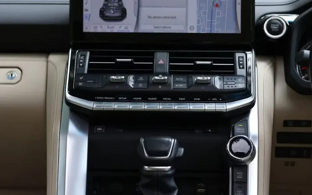 Second-hand 2023 Toyota Land Cruiser 300 ZX for sale in New Delhi-6