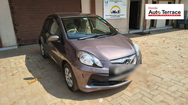 Second-hand 2012 Honda Brio S MT for sale in Bhubaneswar-6