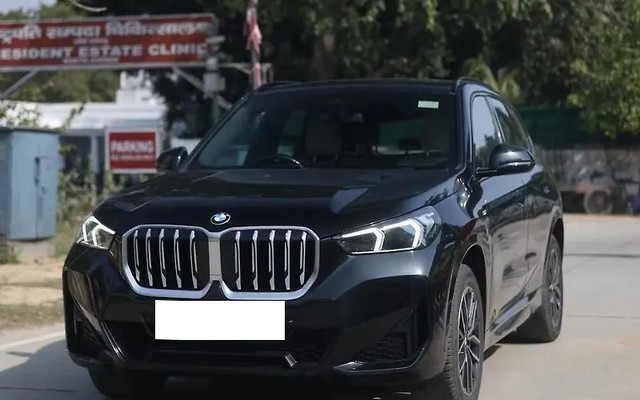 Second-hand 2023 BMW X1 sDrive18d M Sport for sale in New Delhi-3