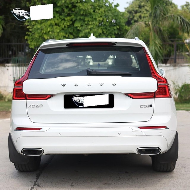 Second-hand 2020 Volvo XC60 Inscription D5 for sale in New Delhi-2