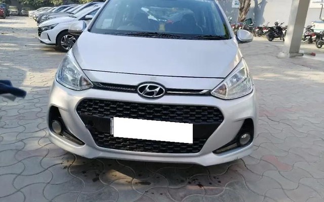 Hyundai EON Sportz Second-hand 2018 Hyundai EON Sportz for sale in Lucknow-2