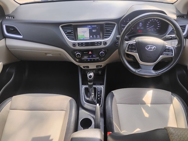 Second-hand 2019 Hyundai Verna CRDi 1.6 SX Option AT for sale in Agra-12