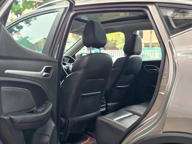 MG ZS EV Exclusive - Photo 10