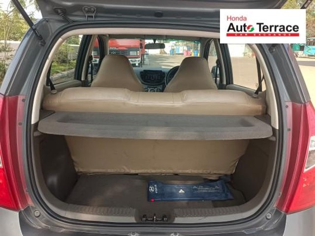 Second-hand 2014 Hyundai i10 Sportz 1.2 for sale in Pondicherry-9