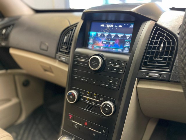 Second-hand 2016 Mahindra XUV500 AT W10 FWD for sale in Mumbai-8