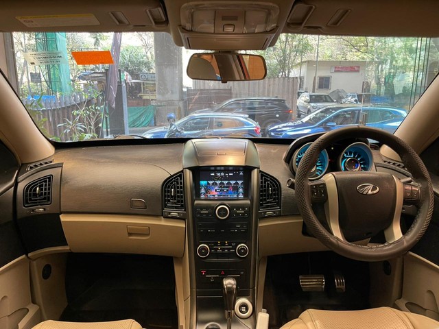 Second-hand 2016 Mahindra XUV500 AT W10 FWD for sale in Mumbai-17